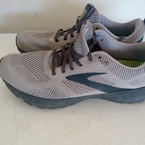 Brooks Men's Revel 5